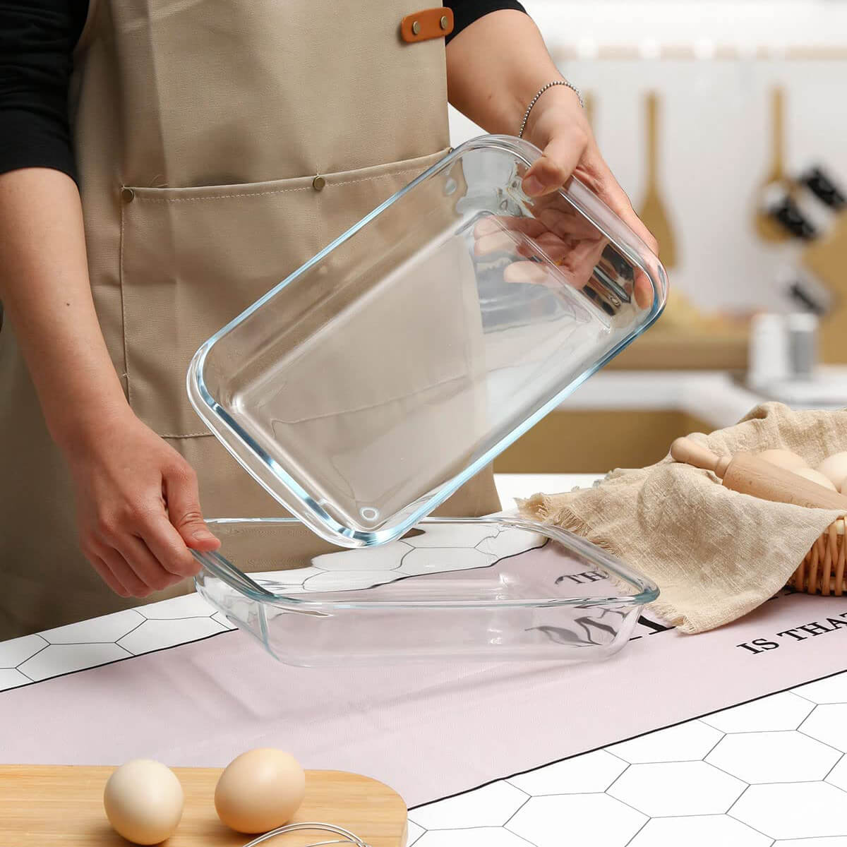 Versatile Set of 3 Rectangle Glass Baking Dishes – Durable, Transparent, Even - Heating – Microwave, Dishwasher, and Freezer Safe – 2200ml, 1600ml, 1000ml - Crystalkart